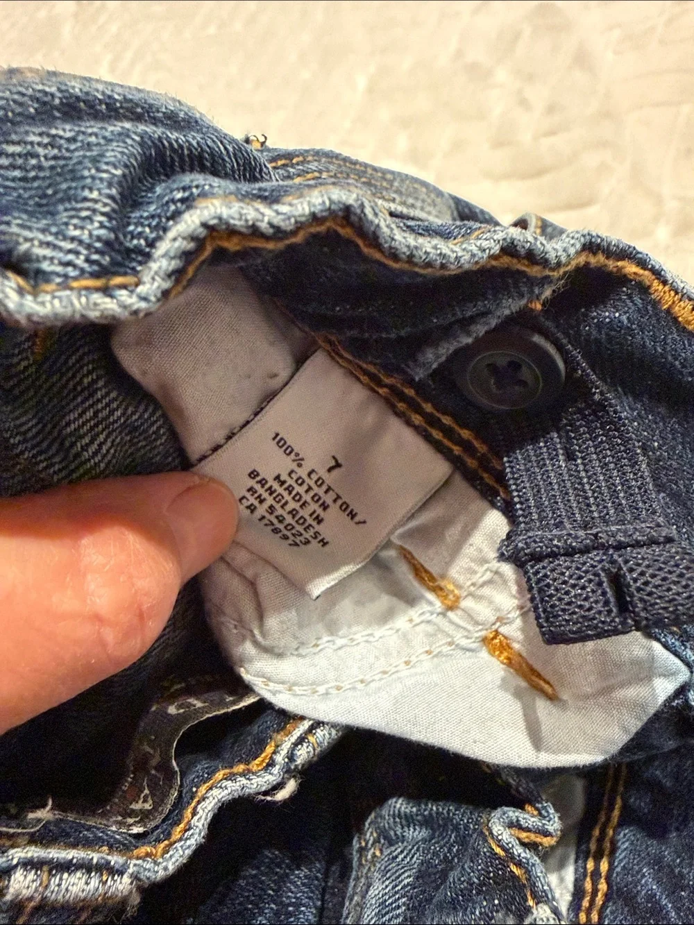 Kid’s Relaxed Fit Dark Blue Jeans size 7 Old Navy